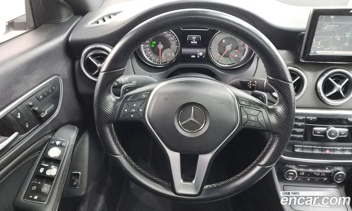 Mercedes-Benz CLA-Class 2014 1.8 автомат (гидро), фото 13