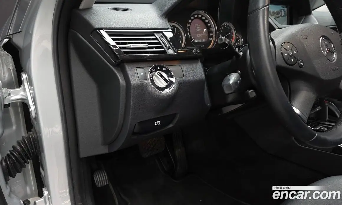 Mercedes-Benz E-Class 2010 1.8 автомат (гидро), фото 18