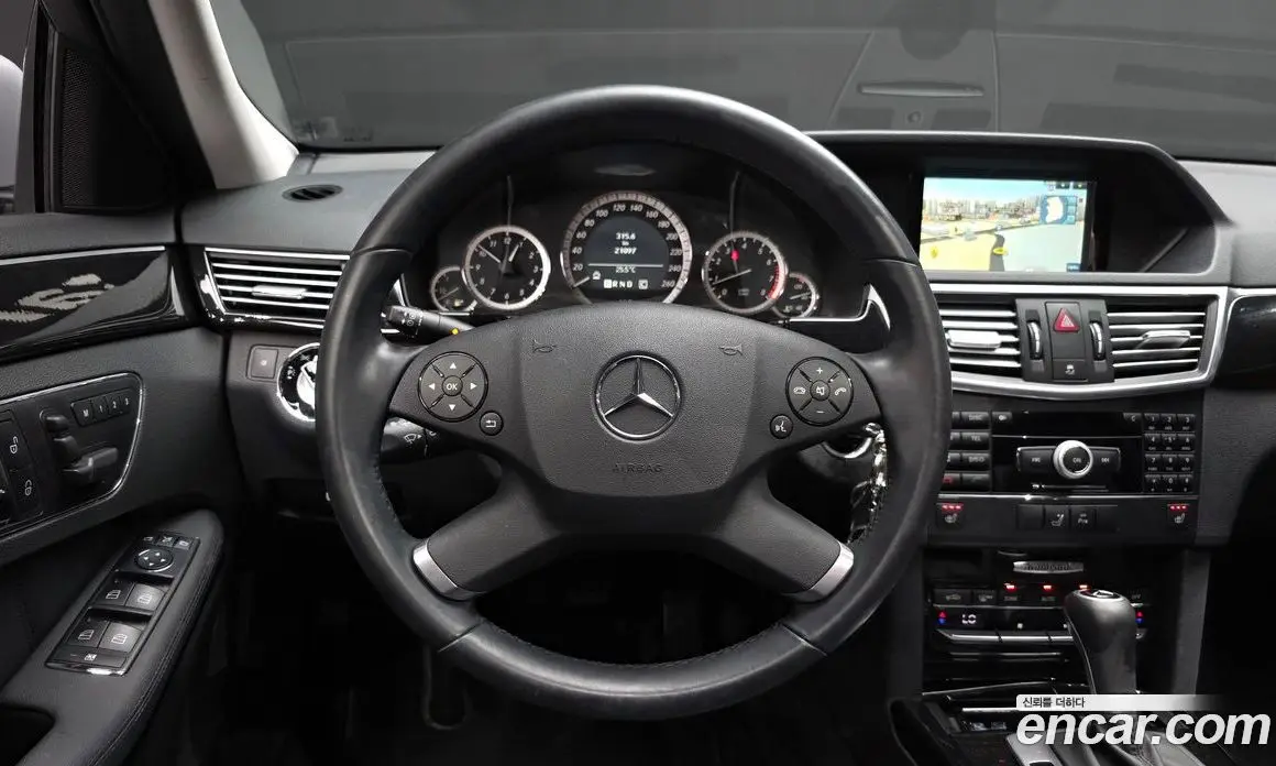 Mercedes-Benz E-Class 2010 1.8 автомат (гидро), фото 19