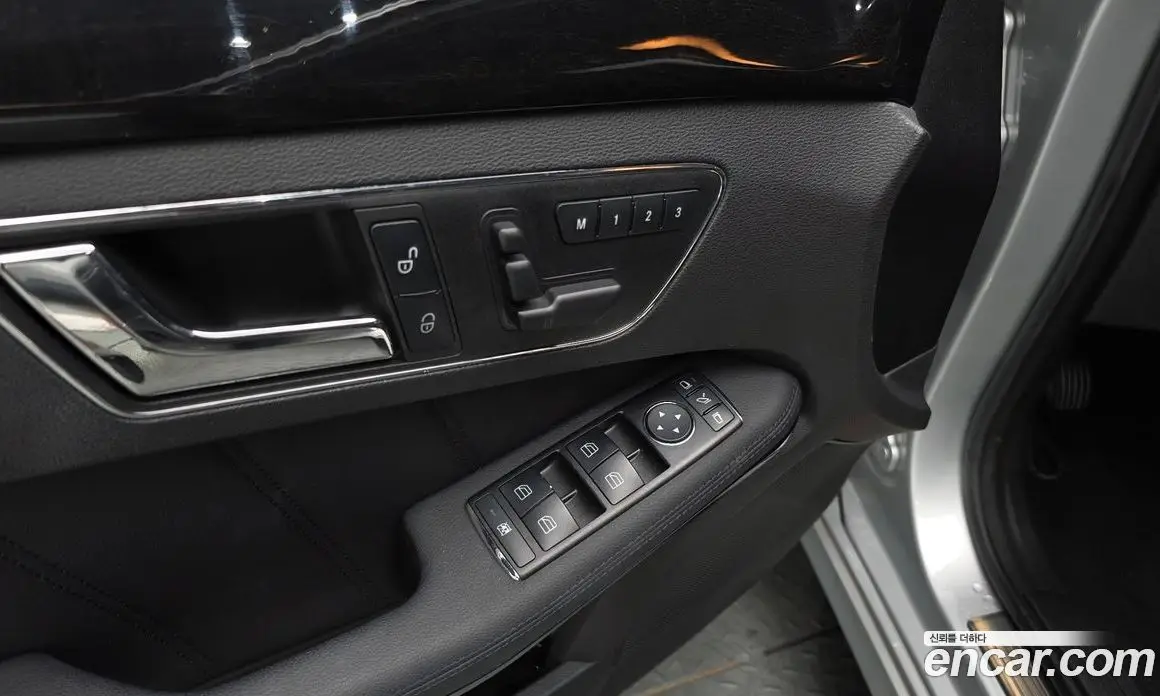 Mercedes-Benz E-Class 2010 1.8 автомат (гидро), фото 27