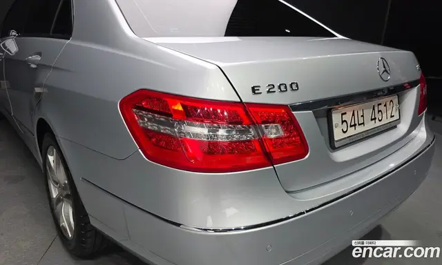 Mercedes-Benz E-Class 2010 1.8 автомат (гидро), миниатюра 8