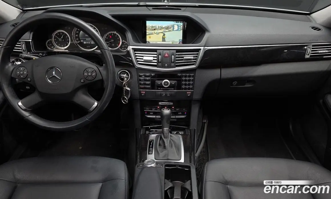 Mercedes-Benz E-Class 2010 1.8 автомат (гидро), фото 9