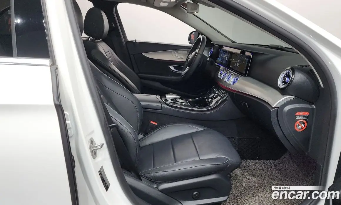 Mercedes-Benz E-Class 2019 2.0 автомат (гидро), фото 16