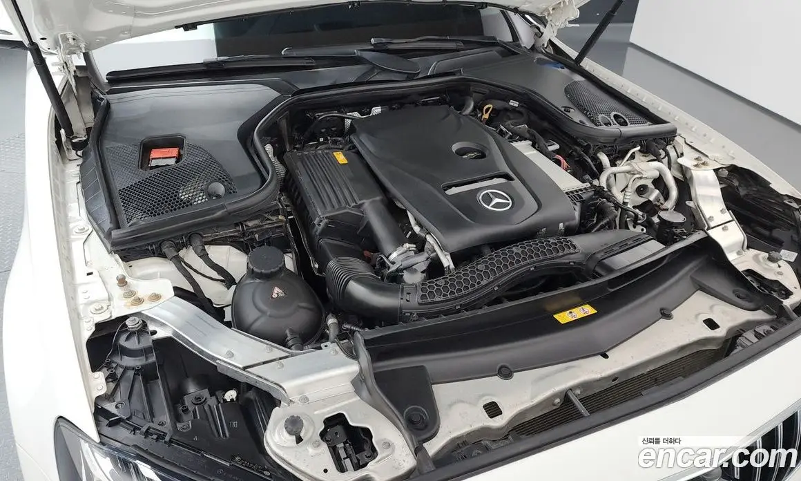 Mercedes-Benz E-Class 2019 2.0 автомат (гидро), фото 6