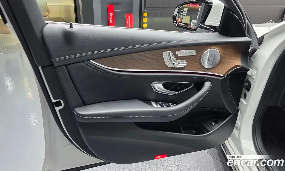 Mercedes-Benz E-Class 2020 2.0 автомат (гидро), фото 14