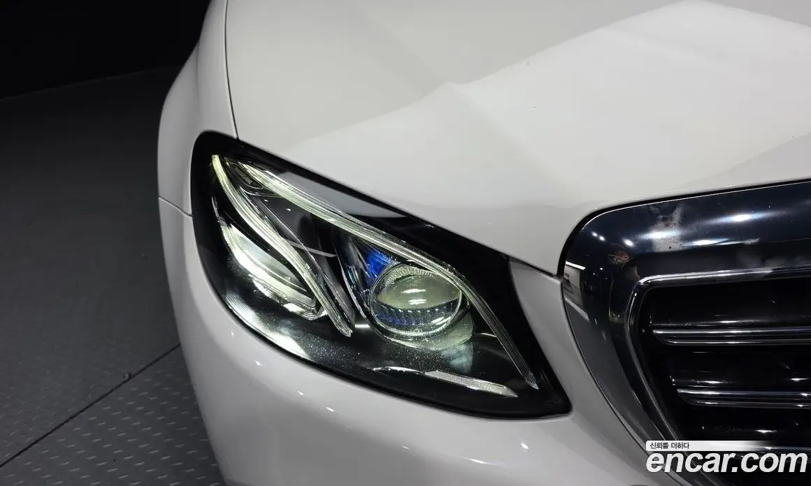 Mercedes-Benz E-Class 2020 2.0 автомат (гидро), фото 8
