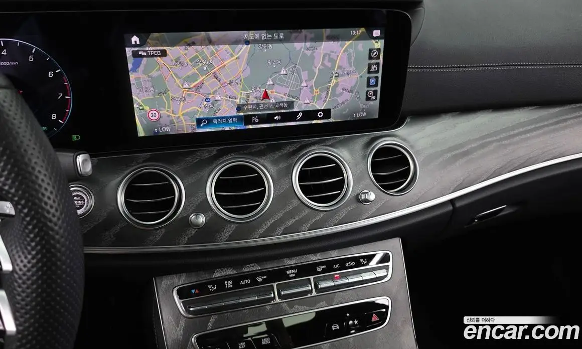 Mercedes-Benz E-Class 2021 2.0 автомат (гидро), фото 19