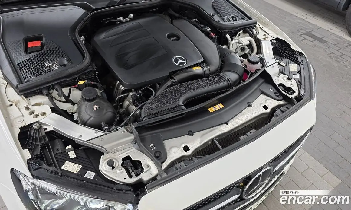Mercedes-Benz E-Class 2021 2.0 автомат (гидро), фото 6