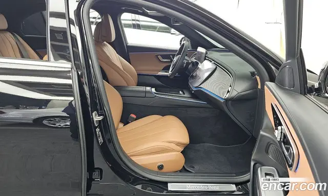 Mercedes-Benz E-Class 2025 2.0 автомат (гидро), миниатюра 12