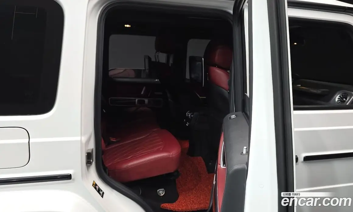 Mercedes-Benz G-Class 2022 4.0 автомат (гидро), фото 17