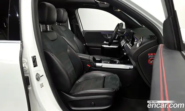 Mercedes-Benz GLB-Class 2021 2.0 автомат (гидро), миниатюра 11 Mercedes-Benz GLB-Class 2021 2.0 автомат (гидро), миниатюра 11