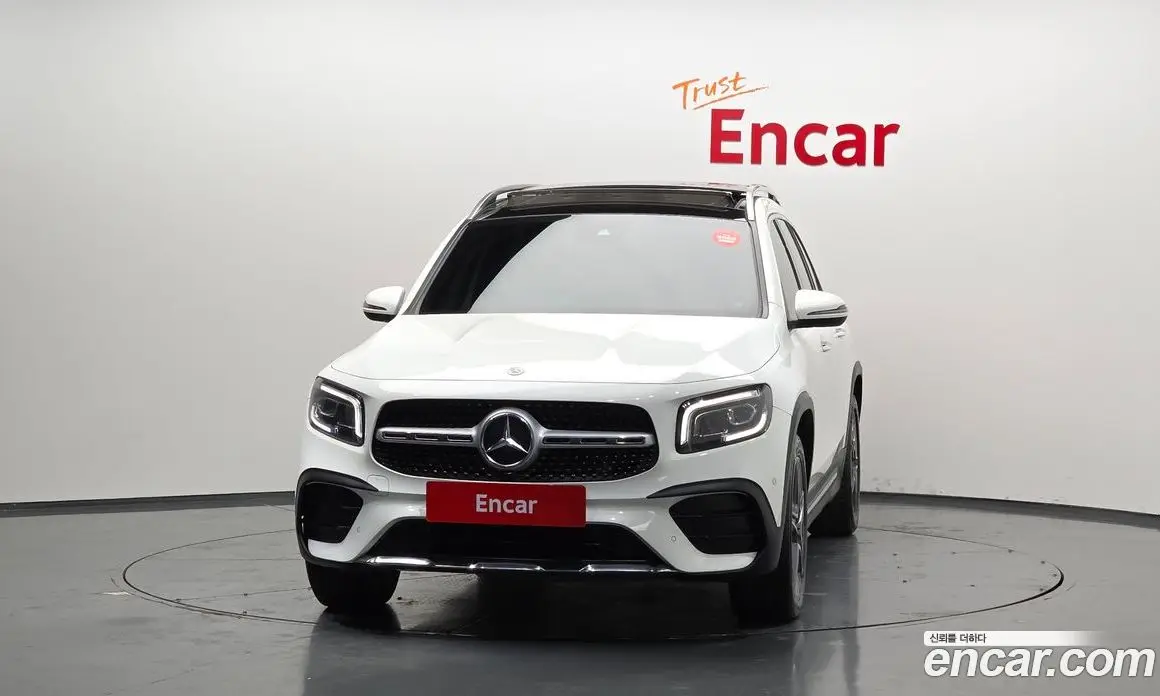 Mercedes-Benz GLB-Class 2021 2.0 автомат (гидро), фото 3 Mercedes-Benz GLB-Class 2021 2.0 автомат (гидро), фото 3