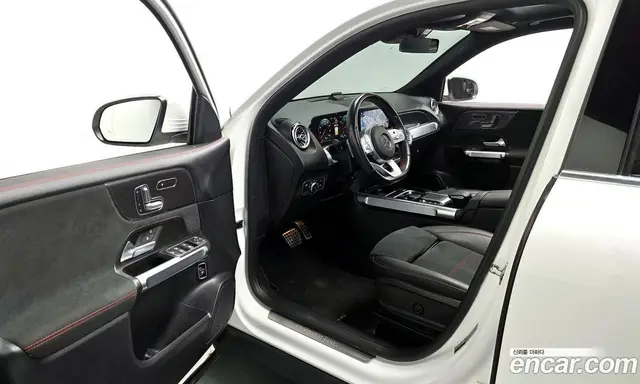 Mercedes-Benz GLB-Class 2021 2.0 автомат (гидро), миниатюра 10 Mercedes-Benz GLB-Class 2021 2.0 автомат (гидро), миниатюра 10