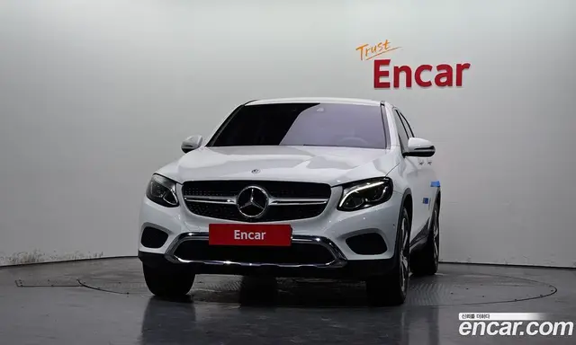 Mercedes-Benz GLC-Class 2019 2.0 автомат (гидро), миниатюра 3