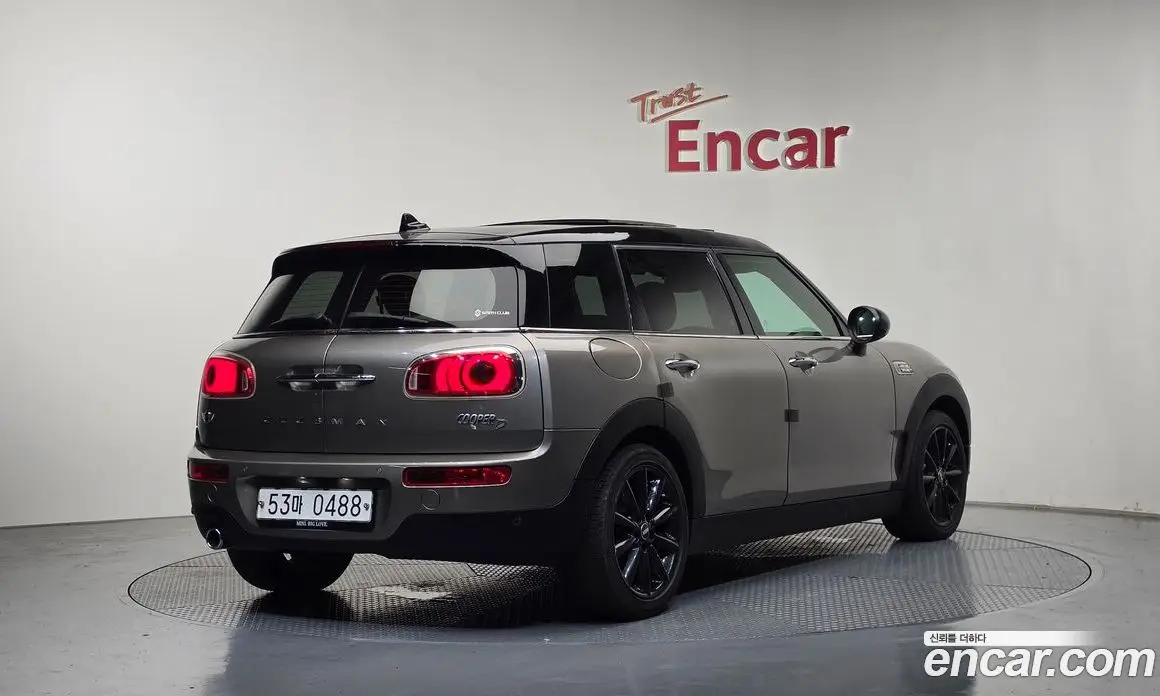 Mini Clubman 2016 2.0 автомат (гидро), фото 2 Mini Clubman 2016 2.0 автомат (гидро), фото 2