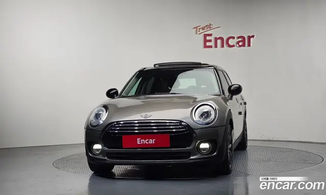 Mini Clubman 2016 2.0 автомат (гидро), миниатюра 3 Mini Clubman 2016 2.0 автомат (гидро), миниатюра 3