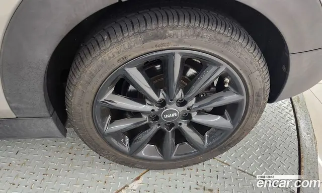 Mini Clubman 2017 2.0 автомат (гидро), миниатюра 5