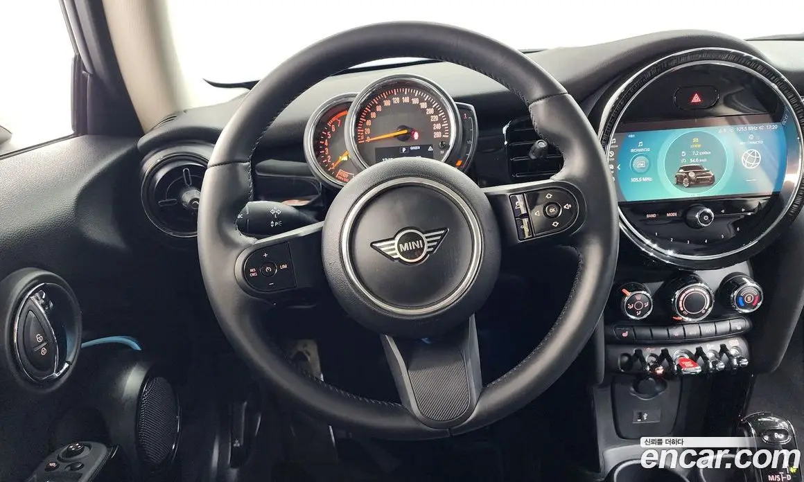 Mini Cooper 2022 1.5 автомат (гидро), фото 13