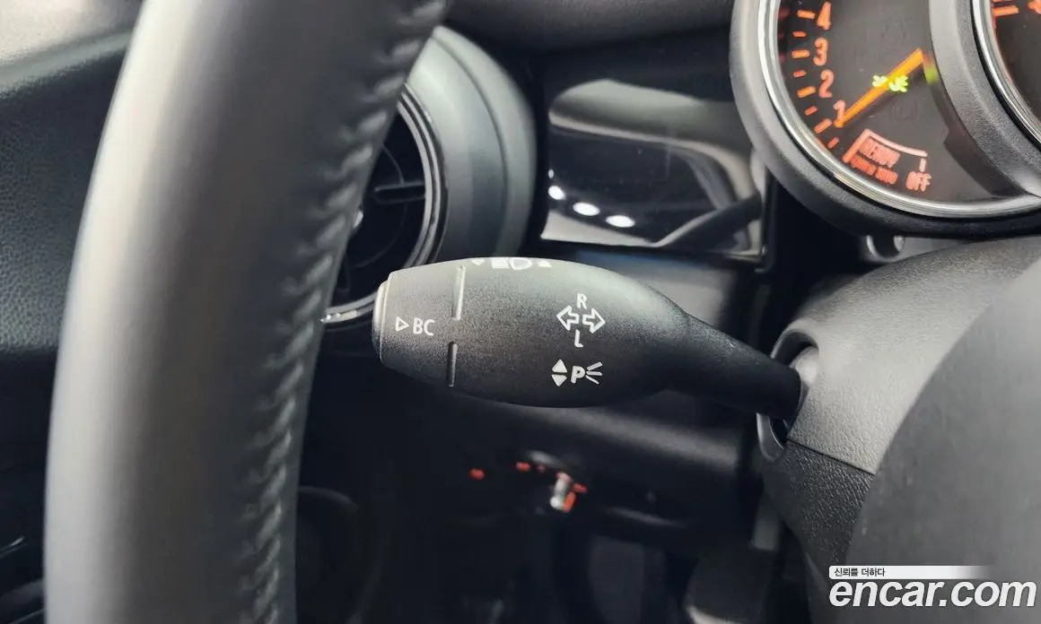 Mini Cooper 2022 1.5 автомат (гидро), фото 18