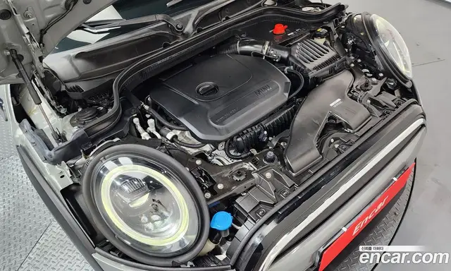 Mini Cooper 2022 1.5 автомат (гидро), миниатюра 6