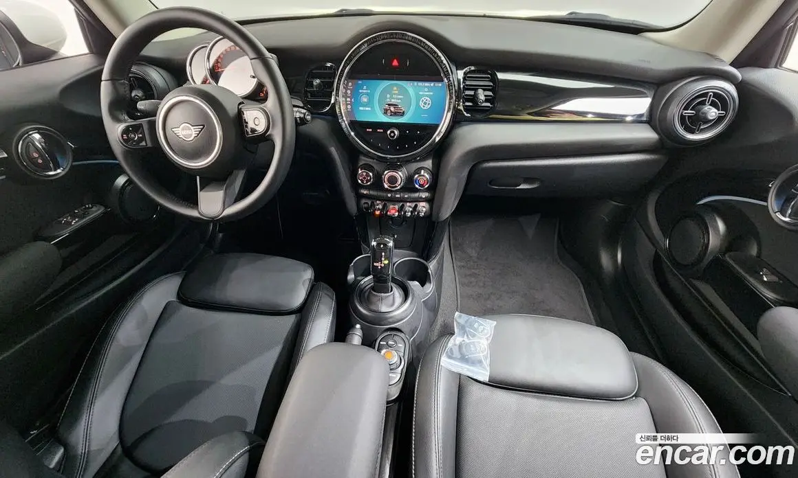 Mini Cooper 2022 1.5 автомат (гидро), фото 7