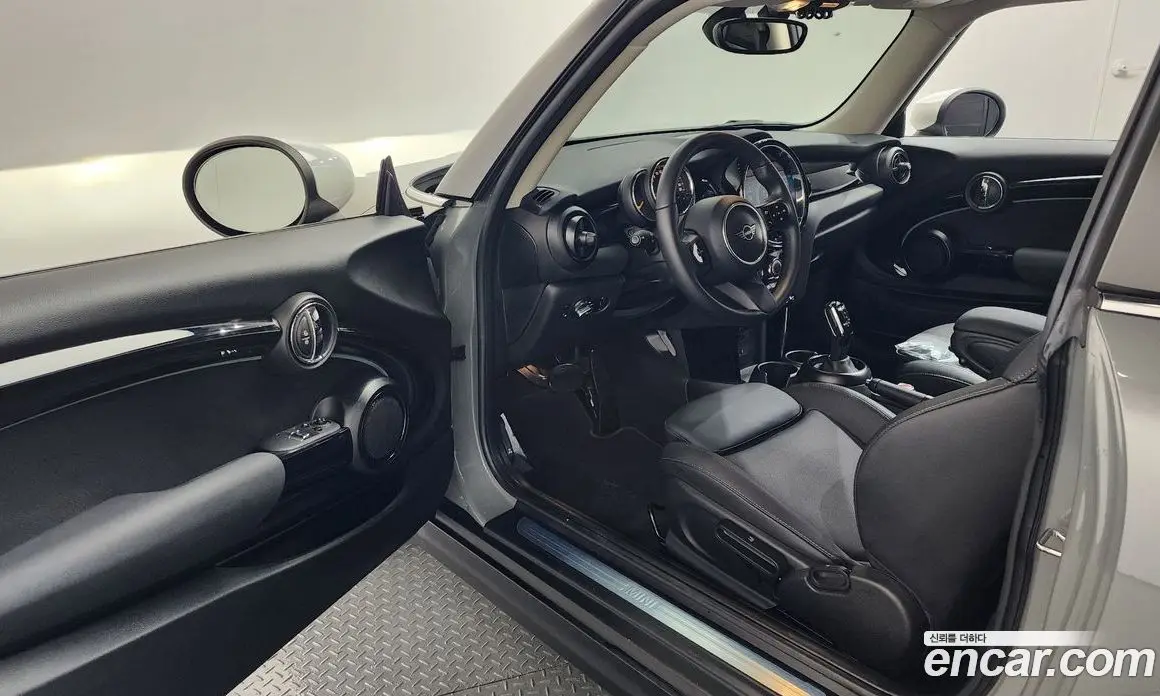 Mini Cooper 2022 1.5 автомат (гидро), фото 10