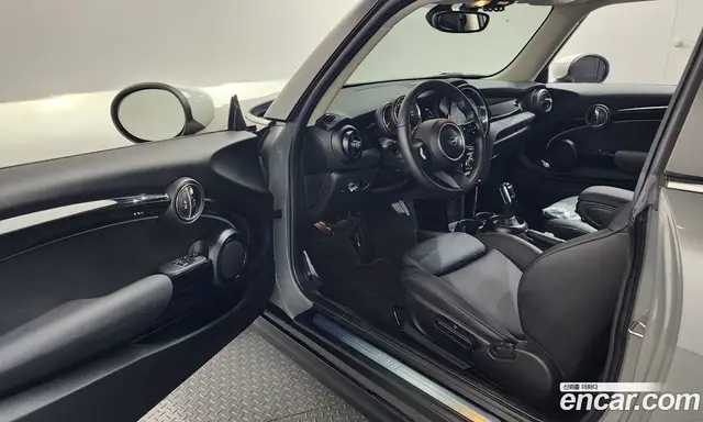 Mini Cooper 2022 1.5 автомат (гидро), миниатюра 10