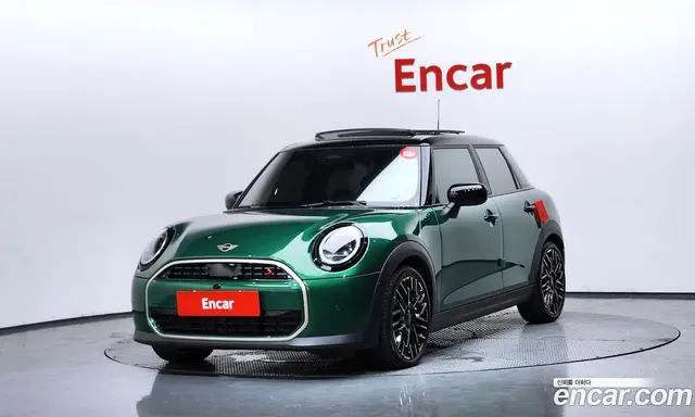 Mini Cooper 2025 2.0 автомат (гидро), миниатюра 1
