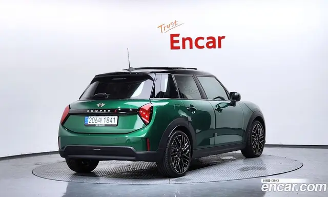 Mini Cooper 2025 2.0 автомат (гидро), миниатюра 2