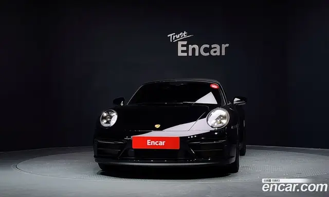 Porsche 911 2023 3.0 автомат (гидро), миниатюра 3