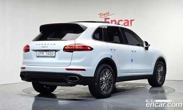 Porsche Cayenne 2016 3.0 автомат (гидро), миниатюра 2