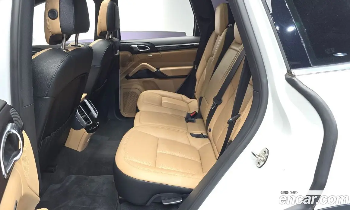 Porsche Cayenne 2016 3.0 автомат (гидро), фото 12