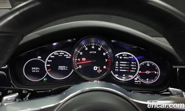 Porsche Panamera 2019 4.0 автомат (гидро), миниатюра 8