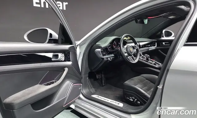 Porsche Panamera 2019 4.0 автомат (гидро), миниатюра 10
