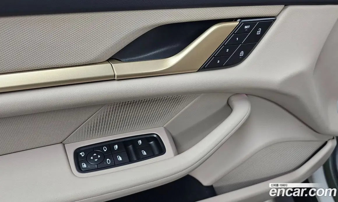 Porsche Taycan 2023 0.1 автомат (гидро), фото 26