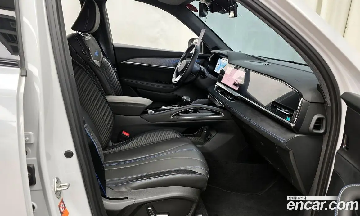 Renault (Samsung) Grand Koleos 2025 1.5 автомат (гидро), фото 11 Renault (Samsung) Grand Koleos 2025 1.5 автомат (гидро), фото 11