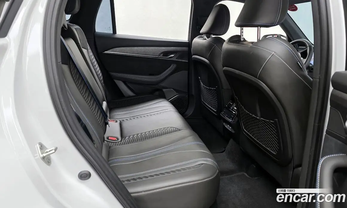 Renault (Samsung) Grand Koleos 2025 1.5 автомат (гидро), фото 12 Renault (Samsung) Grand Koleos 2025 1.5 автомат (гидро), фото 12
