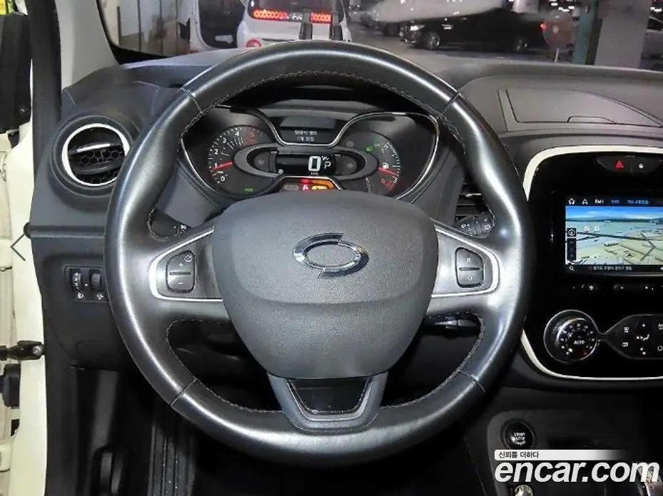Renault (Samsung) QM3 2017 1.5 автомат (гидро), фото 8