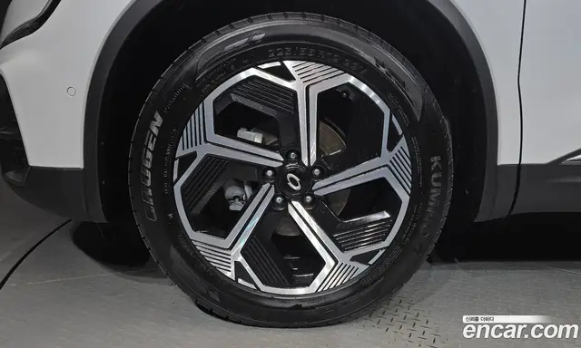Renault (Samsung) QM6 2024 2.0 автомат (гидро), миниатюра 5 Renault (Samsung) QM6 2024 2.0 автомат (гидро), миниатюра 5
