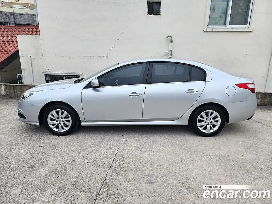 Renault (Samsung) SM5 2014 2.0 автомат (гидро), фото 3 Renault (Samsung) SM5 2014 2.0 автомат (гидро), фото 3