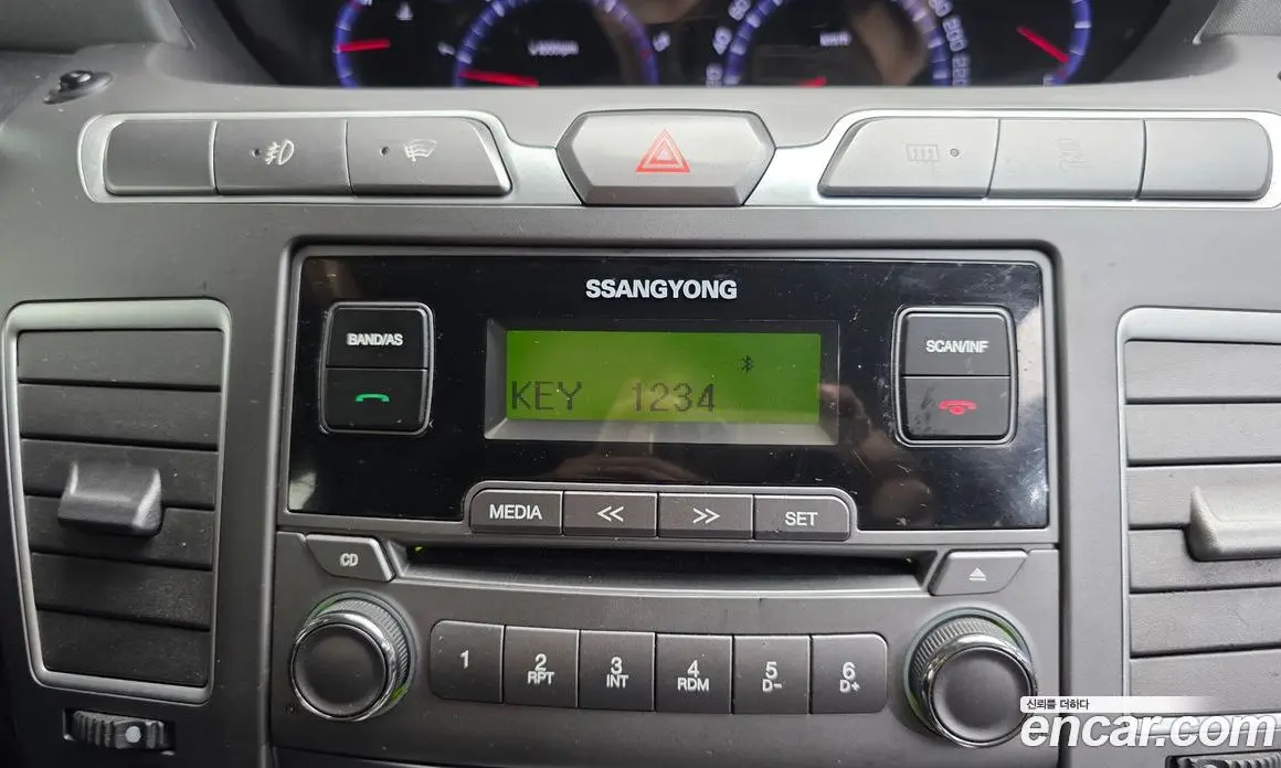 SsangYong Korando 2017 2.2 автомат (гидро), фото 19