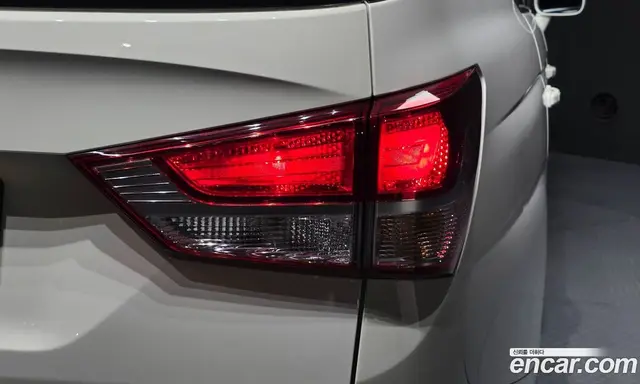 SsangYong Korando 2018 2.2 автомат (гидро), миниатюра 9