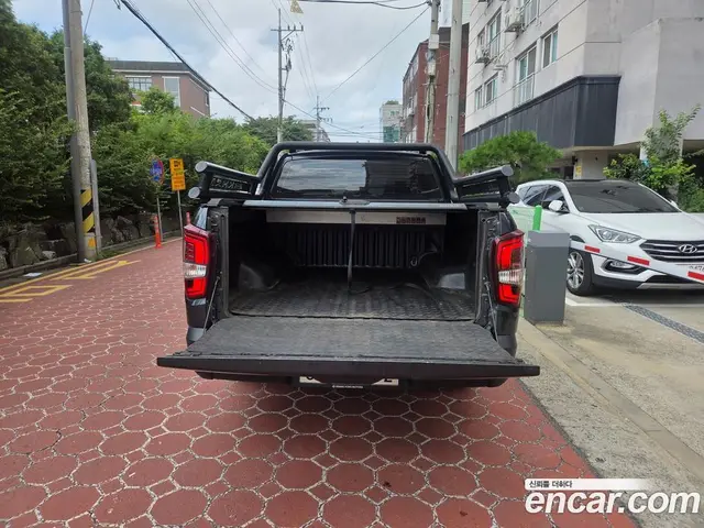 SsangYong Rexton 2022 2.2 автомат (гидро), миниатюра 9