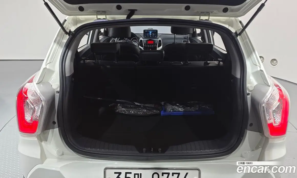 SsangYong TIBOLI 2015 1.6 автомат (гидро), фото 20
