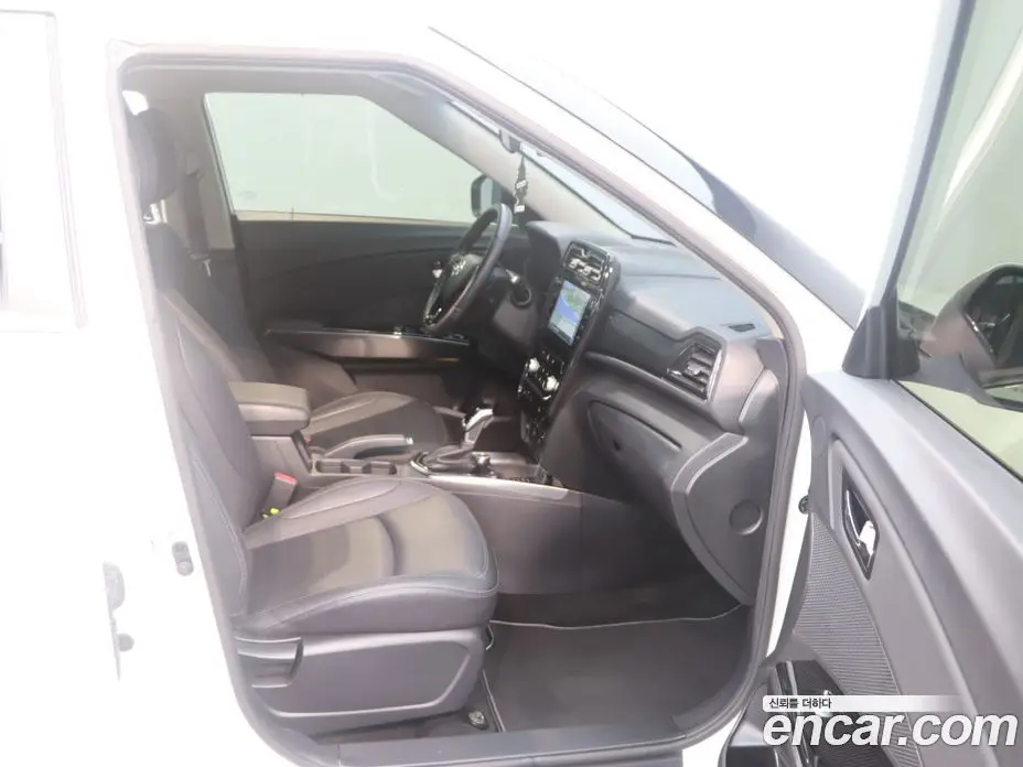 SsangYong TIBOLI 2021 1.5 автомат (гидро), фото 11