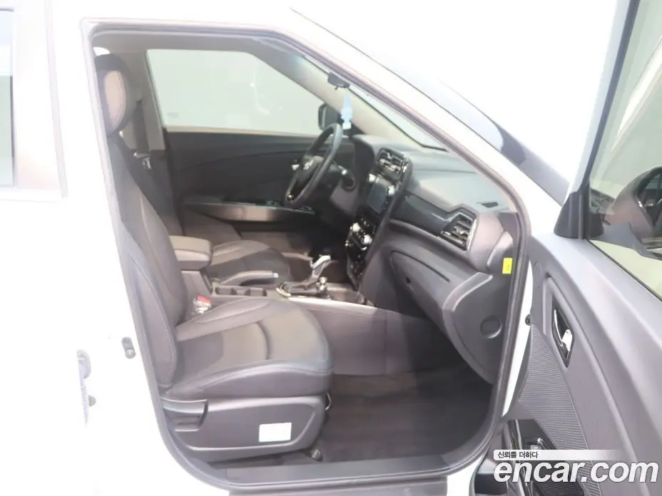 SsangYong TIBOLI 2022 1.5 автомат (гидро), фото 11
