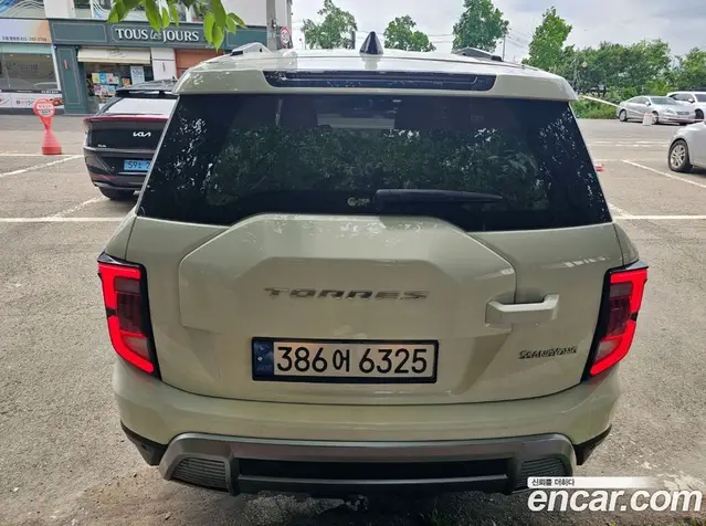 SsangYong Torres 2022 1.5 автомат (гидро), миниатюра 2
