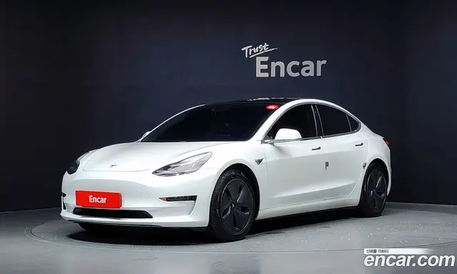 Tesla Model 3, 2020, 76 423 км