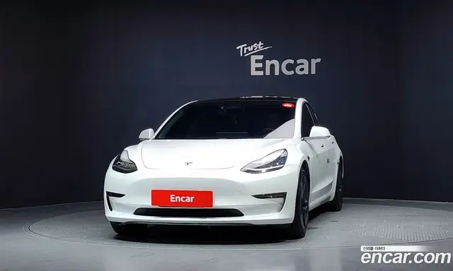 Tesla Model 3 2020 0.1 автомат (гидро), миниатюра 3