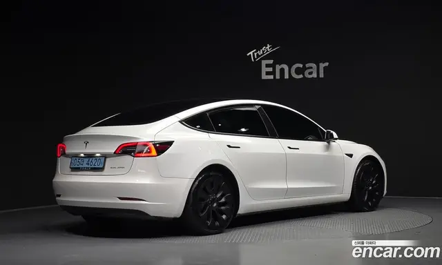 Tesla Model 3 2022 0.2 автомат (гидро), миниатюра 2